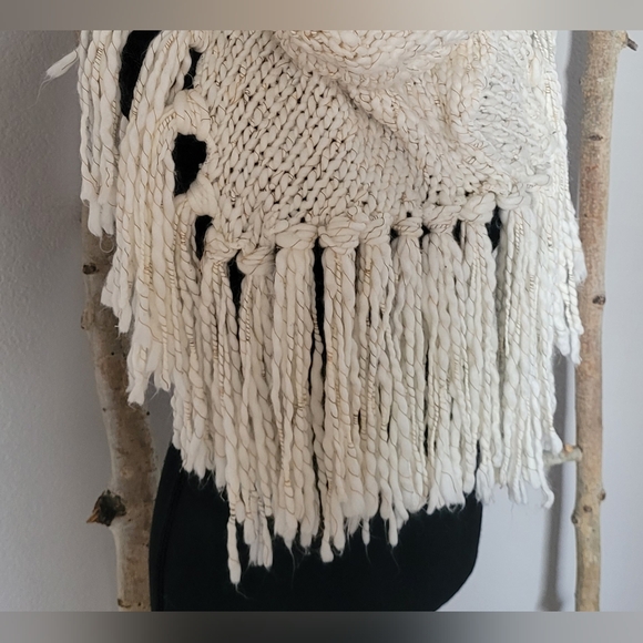 Infinity Fringe Scarf - Picture 6 of 8